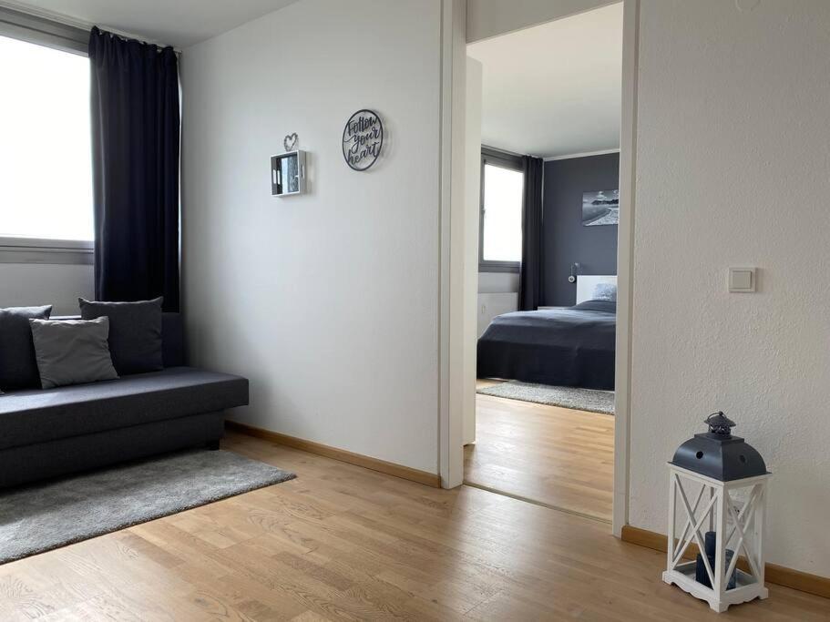 Skyline Appartement mit Pool and Netflix photo 2