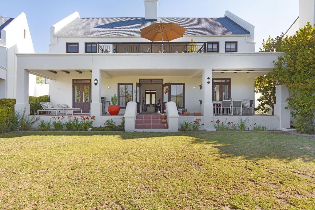 Winelands Golf Lodges 1 photo 2
