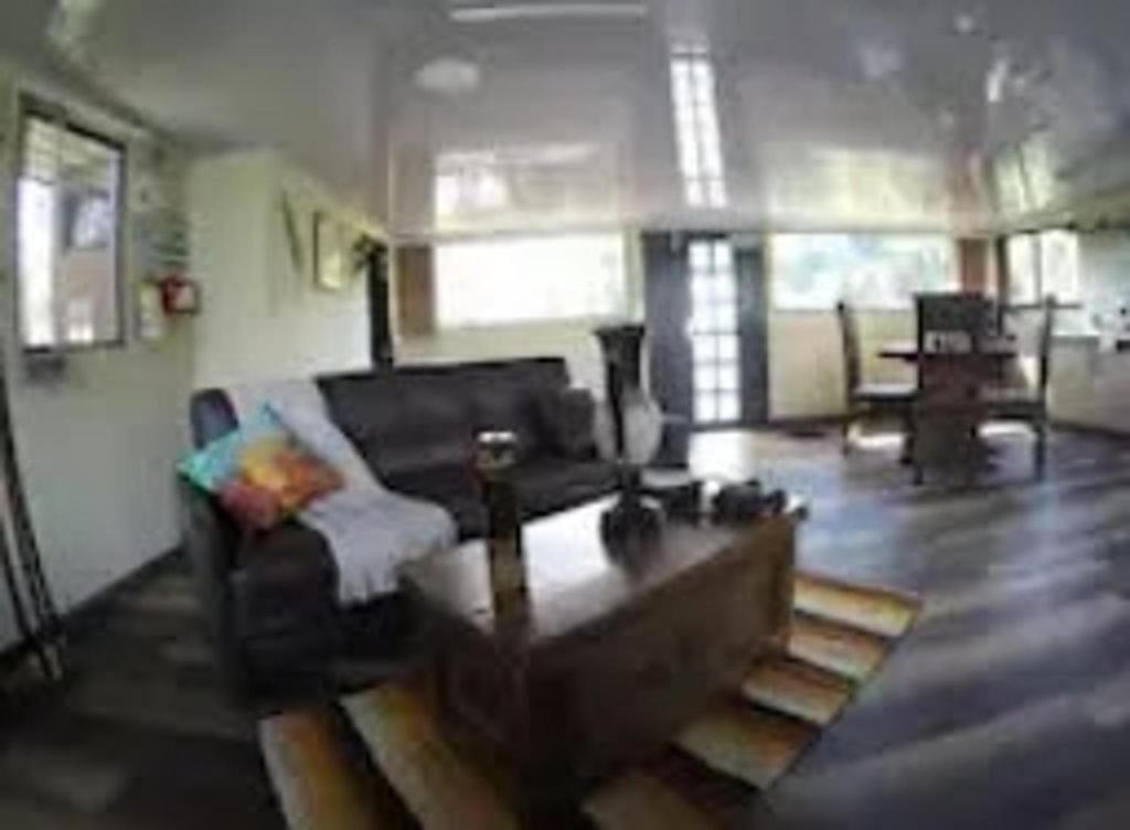 Inviting Mountain Chalet in San Francisco photo 1