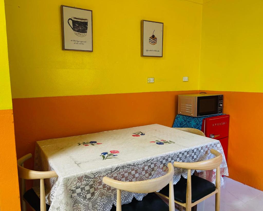 Grace house photo 1