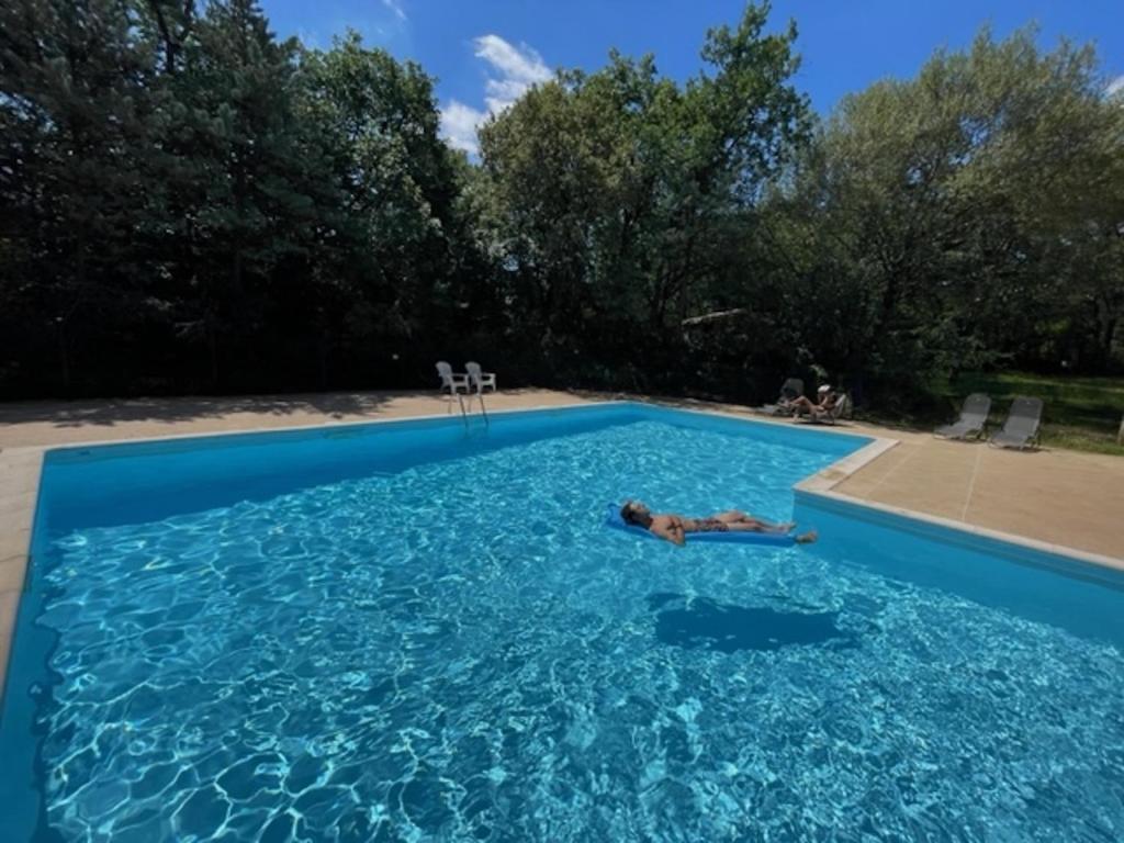 Lodges du Bois Dodo - ancien Camping de Bois Redon photo 2