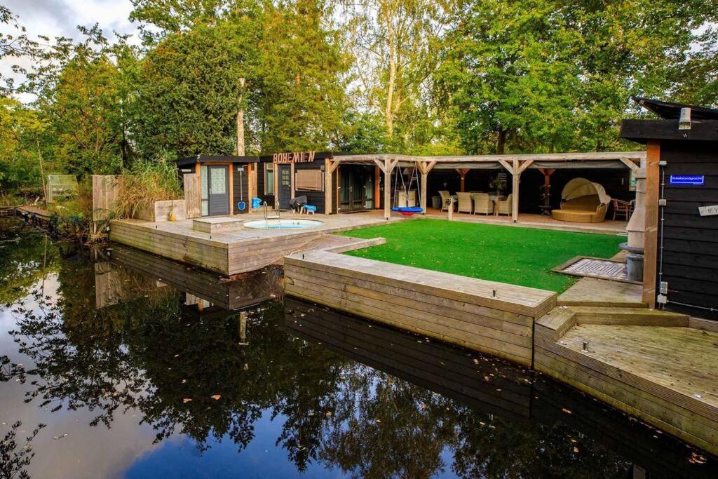 Bohemian Island incl boat supboards and pool 5 minutes by boat from parking to the bohemien photo 1