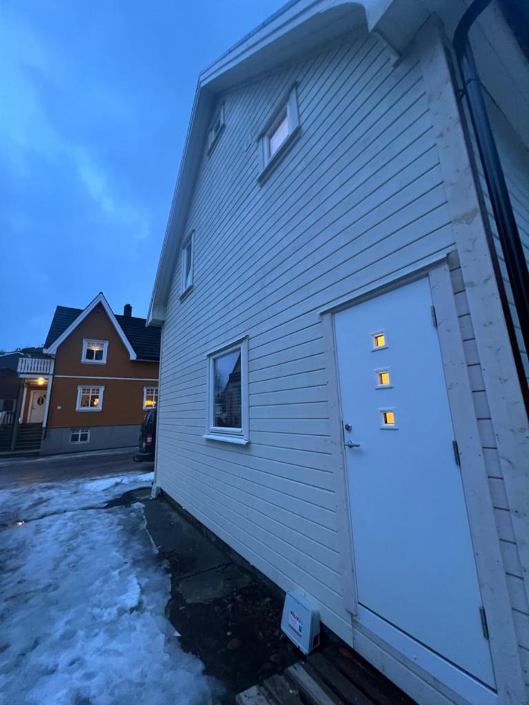 Central apartment in Svolvær photo 3