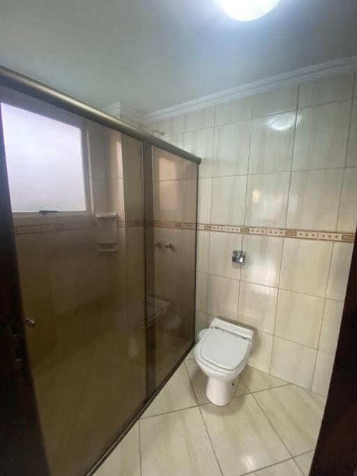 Sobrado espaçoso em Santa felicidade photo 2
