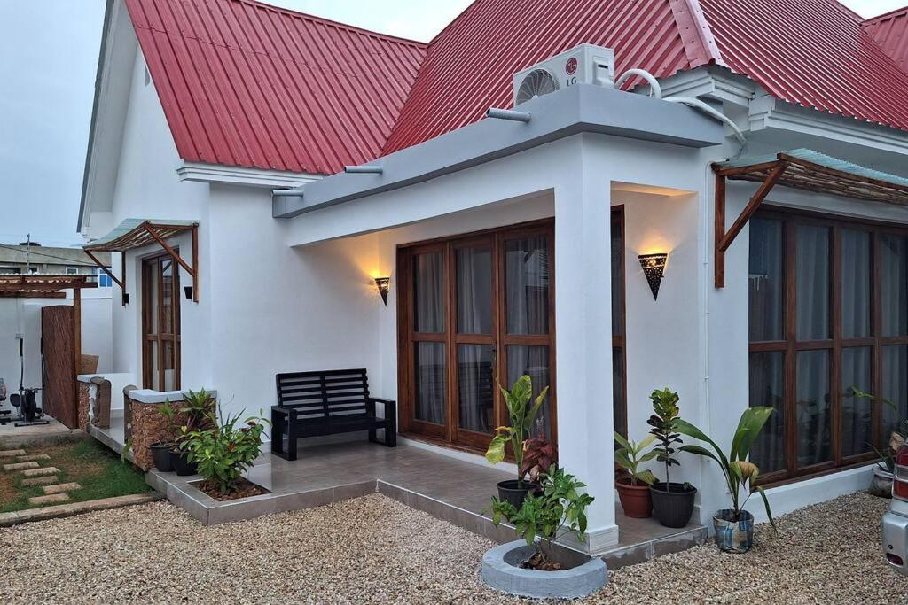 3-Bedroom-Luxury-Villa