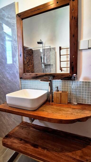 3-Bedroom-Luxury-Villa photo 2