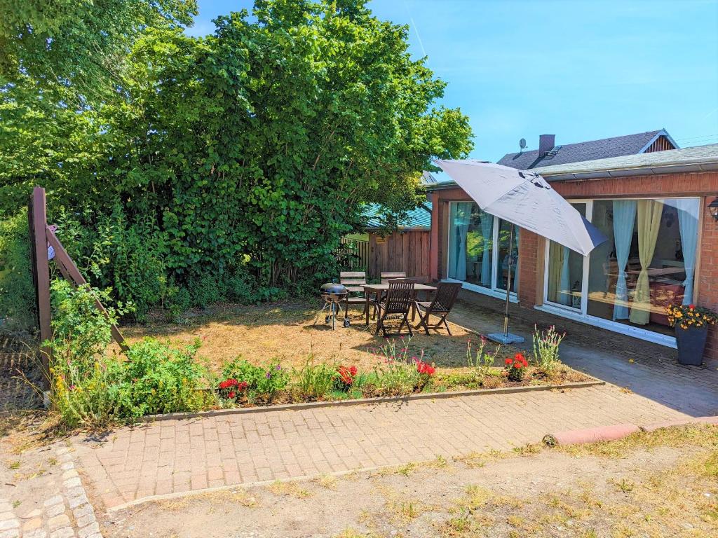 Urlaubsmagie - Wohnung mit Grill, Terrasse & Pool -W5 photo 3
