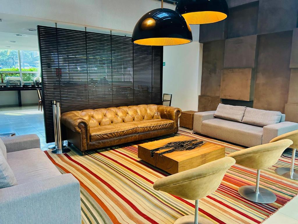 Naoum Hotel photo 1