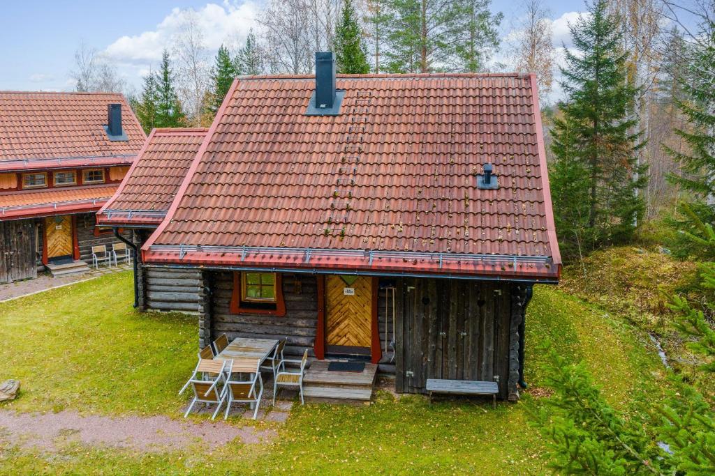 Rödluvan photo 4