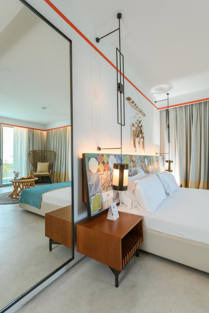 Folie Marine Beach Hotel Club photo 4
