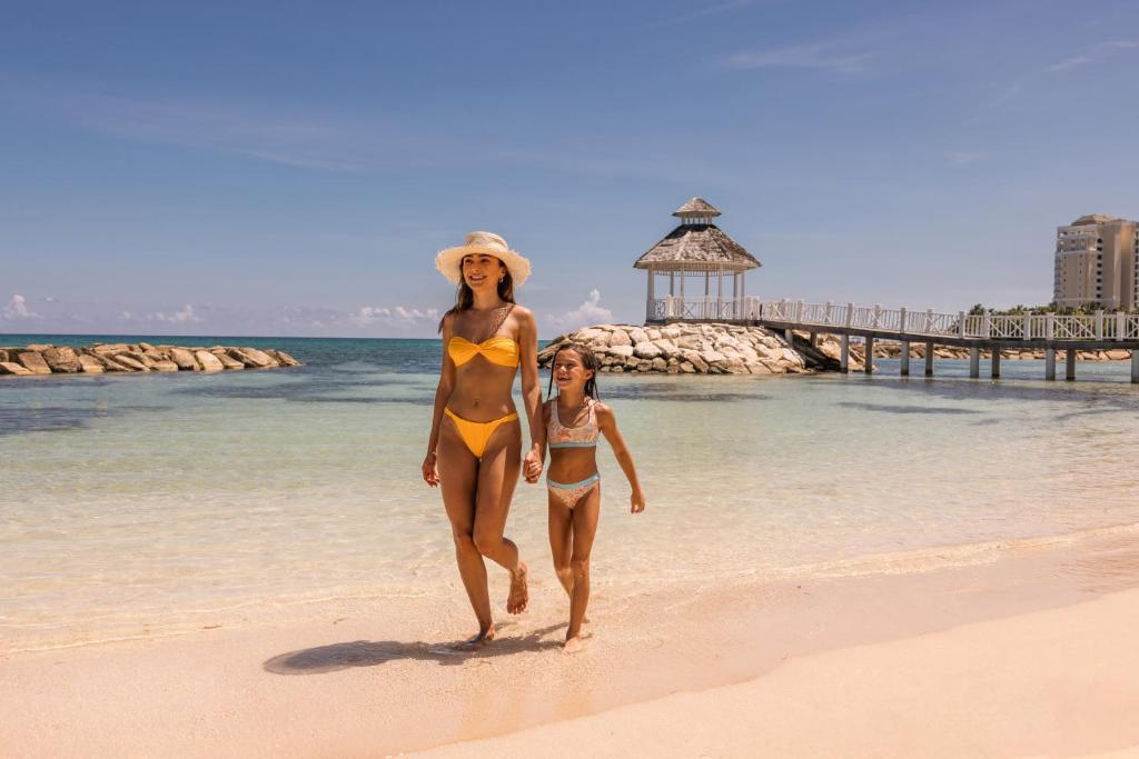Hyatt Ziva Rose Hall - All Inclusive photo 2