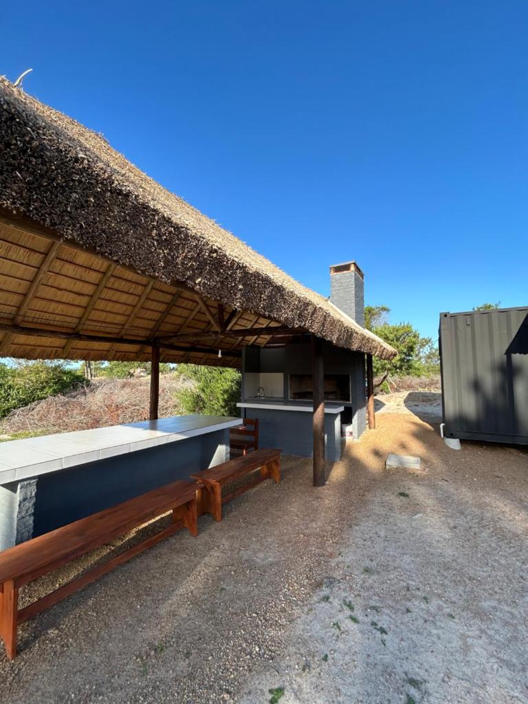 Casa Conteiner en campo con playa privada. max 6 personas photo 1