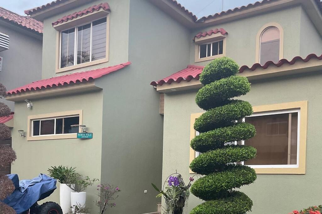 Villa-Portal al Sol, vía a la Costa, Guayaquil-EC photo 1
