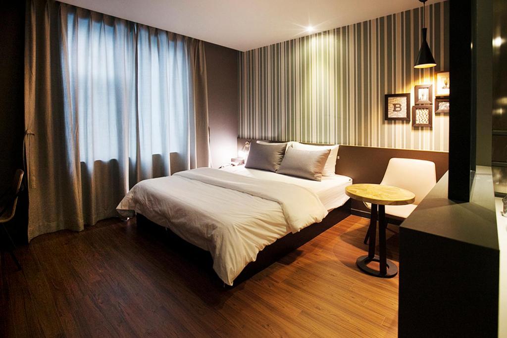 Brown Dot Hotel GimhaeEobang photo 3