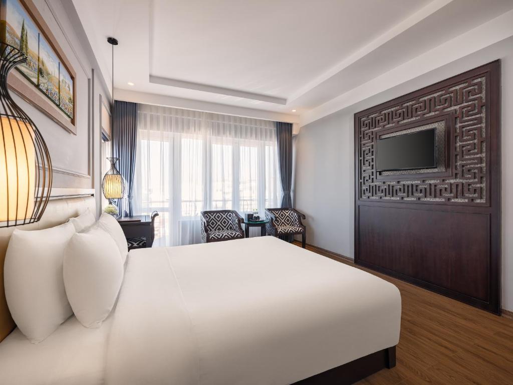 Hue Serene Palace Hotel