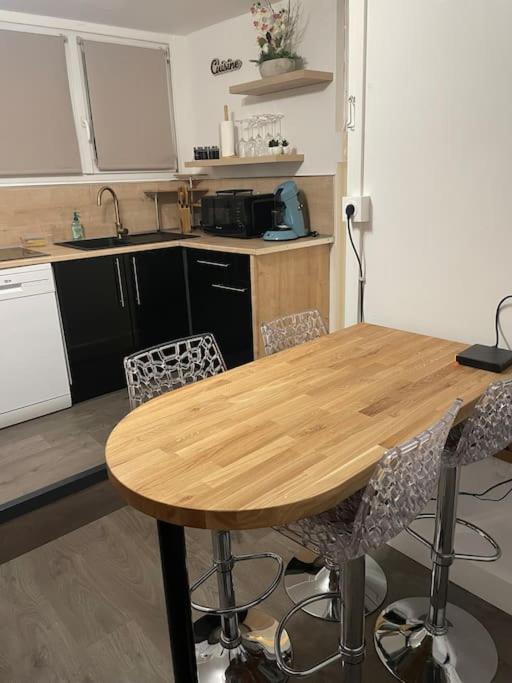 Appartement place de Cambrai photo 4