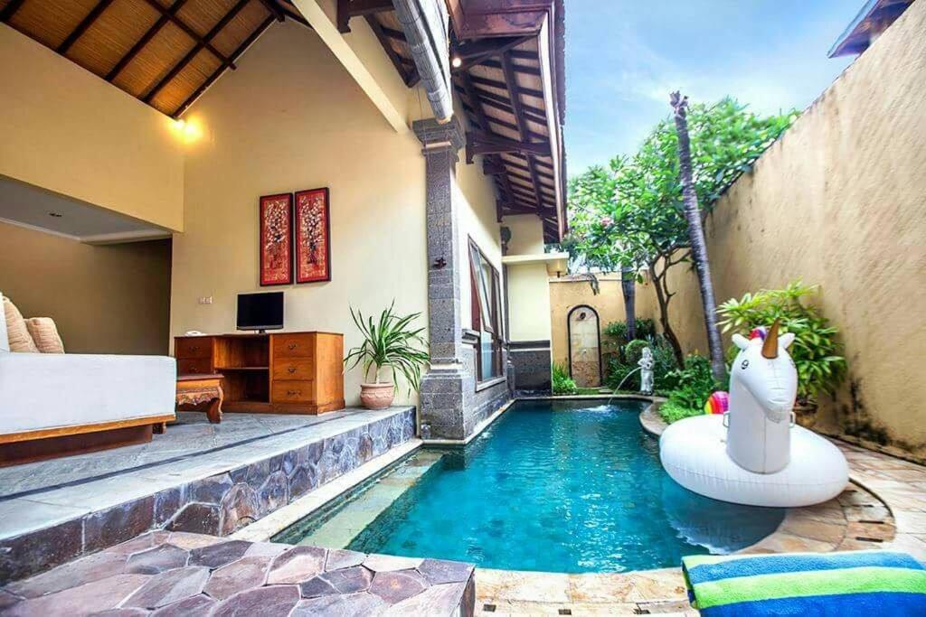Clasic Private Pool Villa in Seminyak, Bali