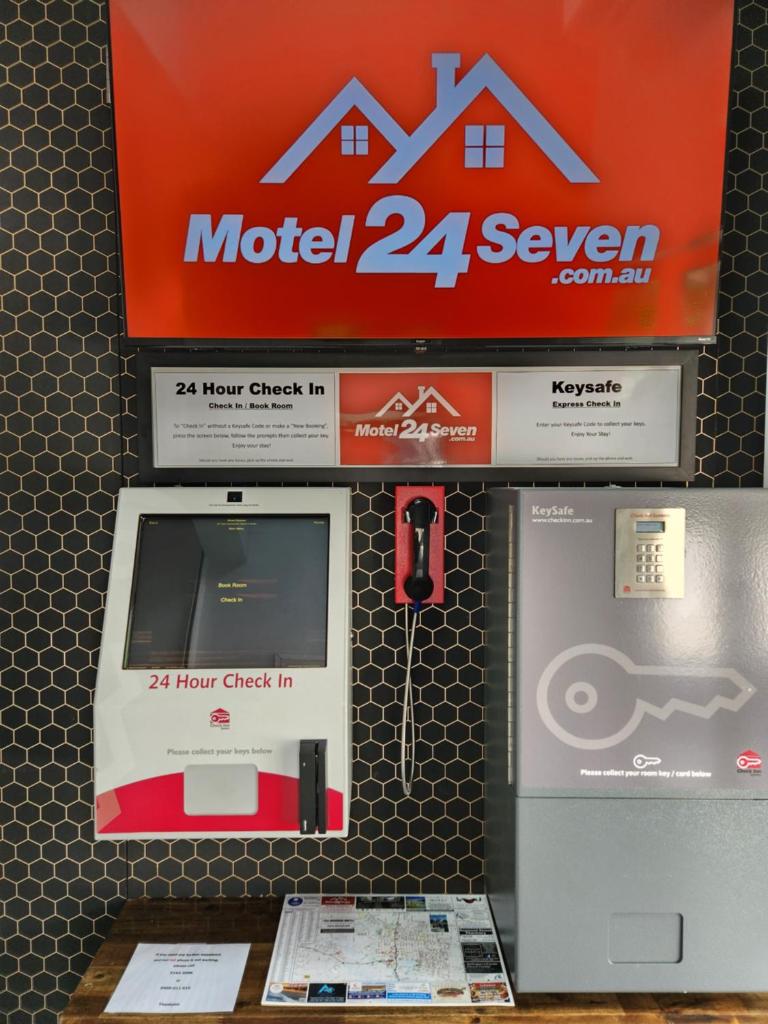 Motel24Seven and Apartments photo 4
