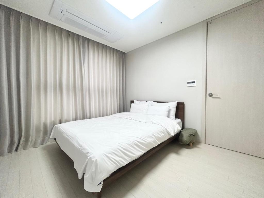 Landmark Songdo Stay photo 3