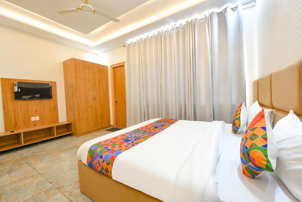 FabHotel Flying Kiwi photo 4