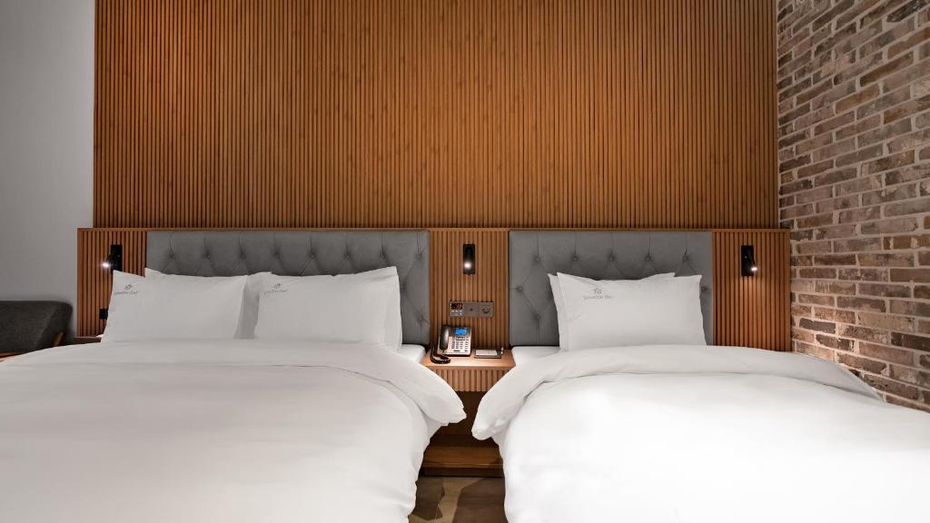 Hotel Schweizer Dorf Cheonan Room Type - Deluxe Twin Room