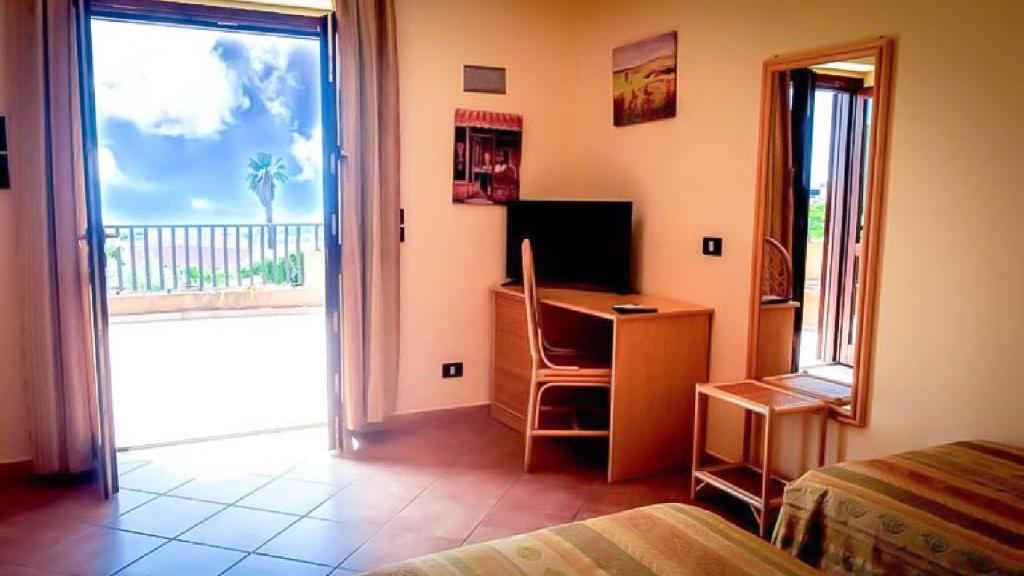 Villaggio Porto Rhoca photo 1
