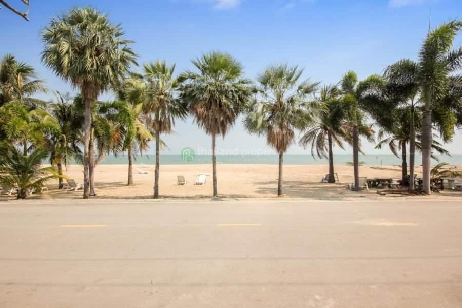 The Beach Palace photo 2