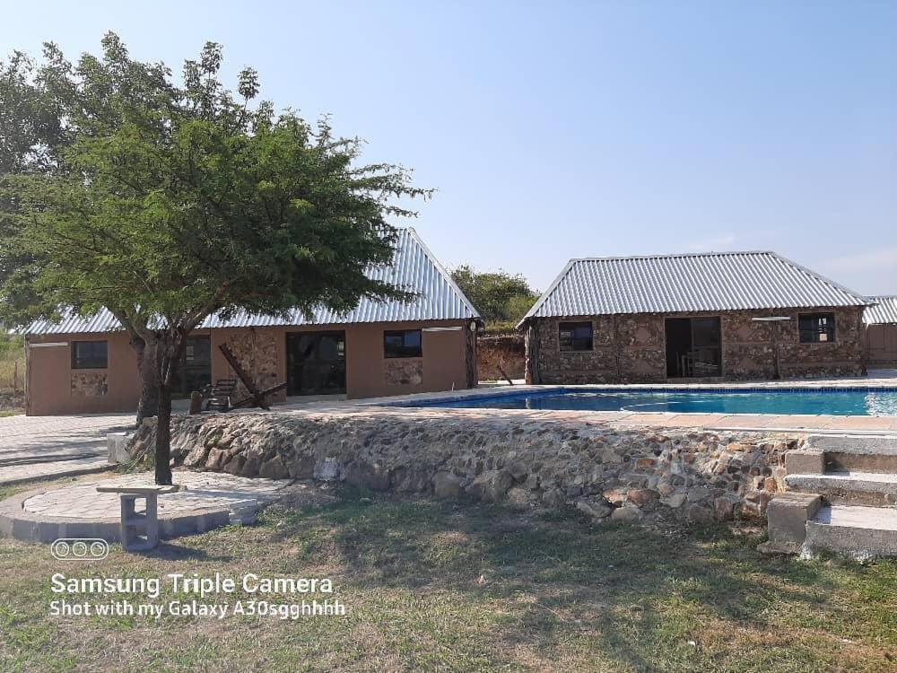 Inkwazi Getaway Lodge photo 2