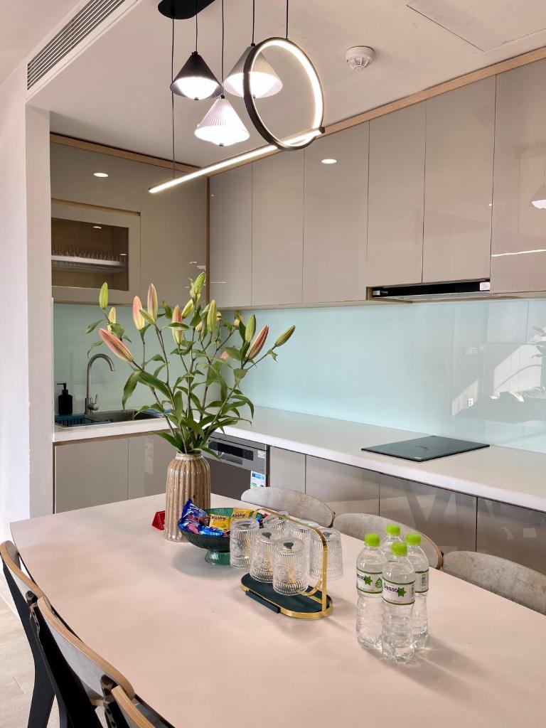 Là Lá La - GoldCoast Nha Trang