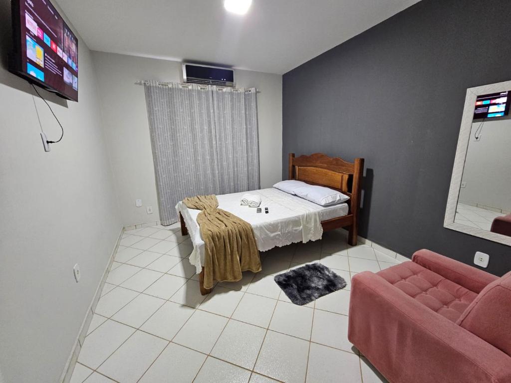 Apto novo, mobiliado e acochegante photo 2