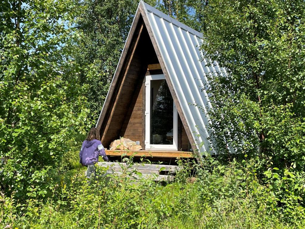 Glamping wooden house photo 3