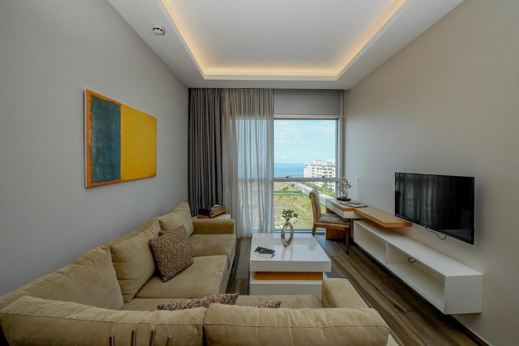 The Stay Furnished Apartments photo 3