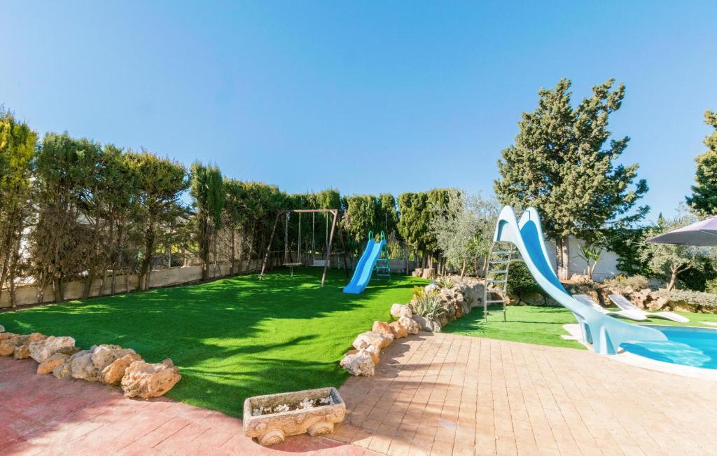 Beautiful Home In Casariche With Private Swimming Pool, Outdoor Swimming Pool And Swimming Pool photo 3
