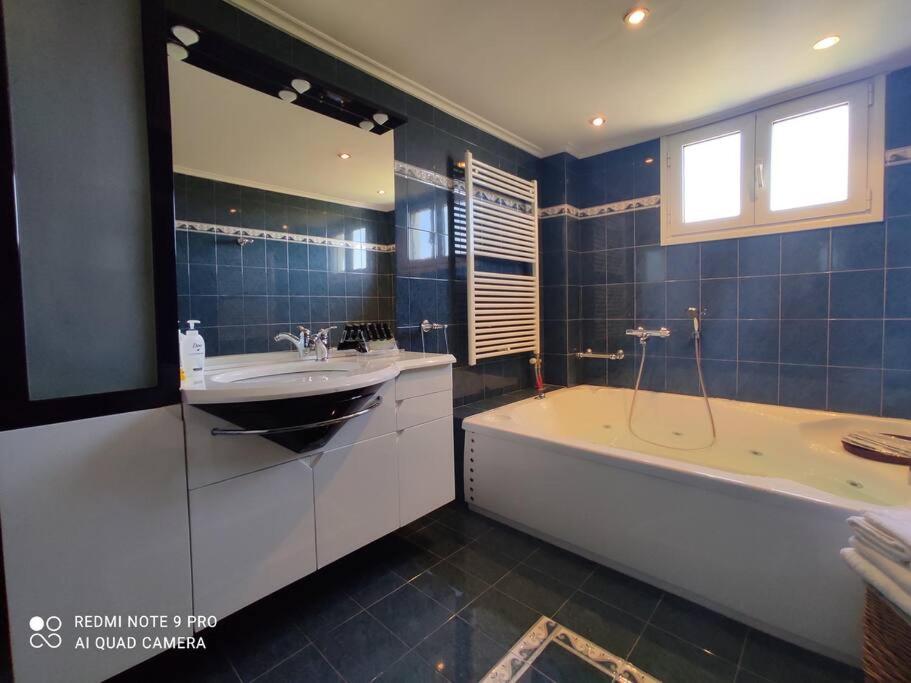Agiokampos Resort photo 1