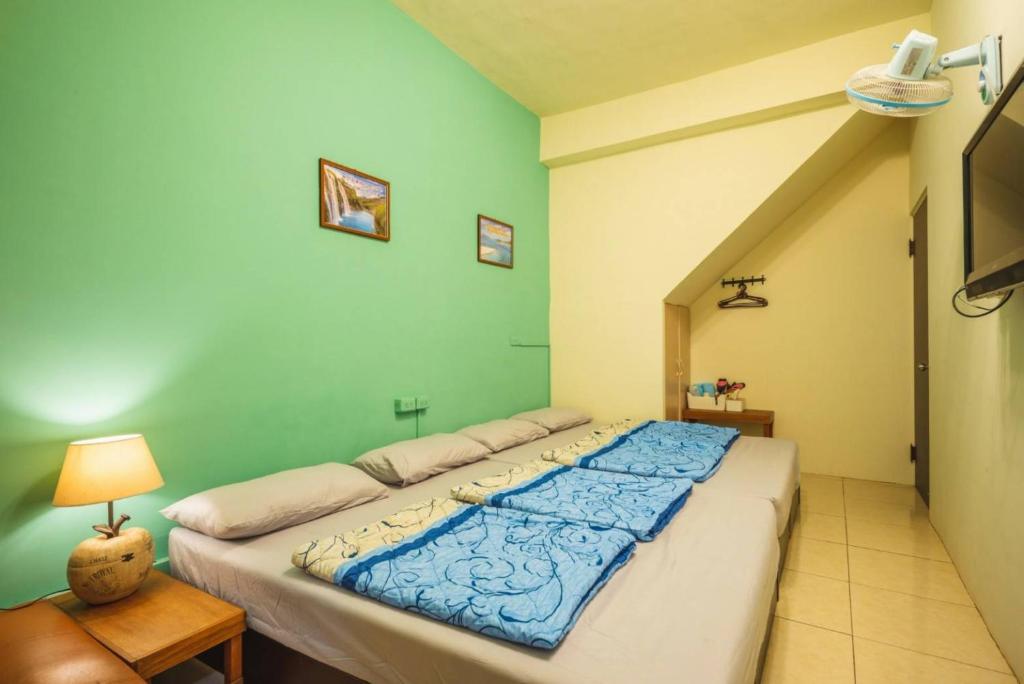 Train Hostel photo 1