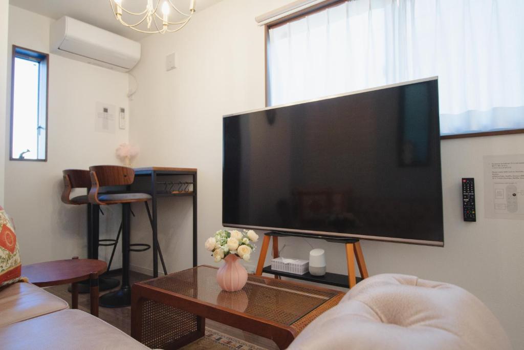 QiQi House Serenity 新築一軒家宿 Brand New Exclusive 3-Story House Near Tokyo Skytree Asakusa photo 2