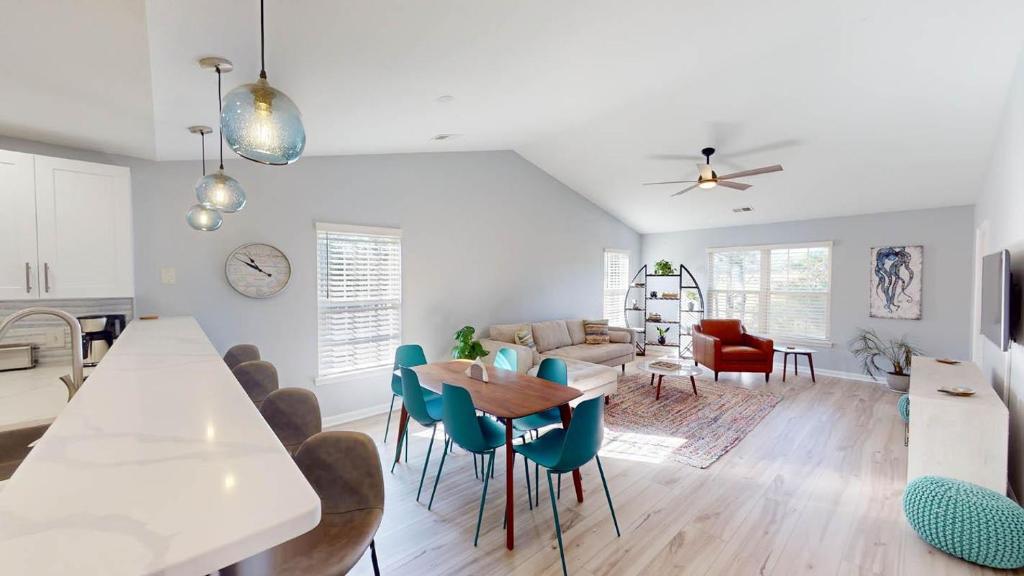 2nd Floor: Completely Renovated Throughout with Awesome Views of the 10th Fairway. photo 2
