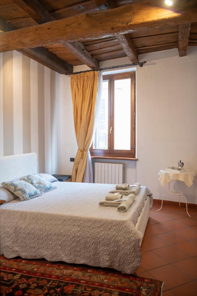 Ai piedi del castello / 4PL / Apt. FULL - Tap to explore photos