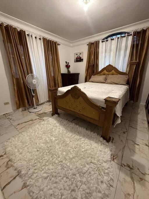 Beautiful house with pool near Los 3 Ojos Park photo 2