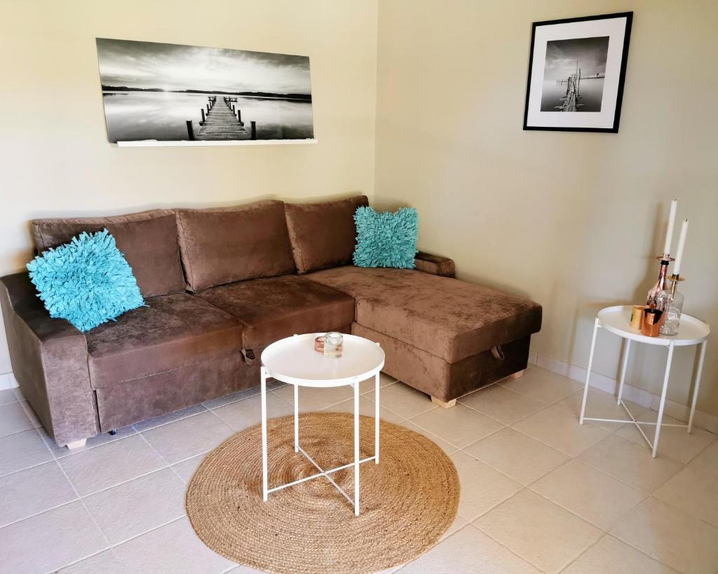 Luxurious 2 bedroom apartment with terrace and pool photo 1
