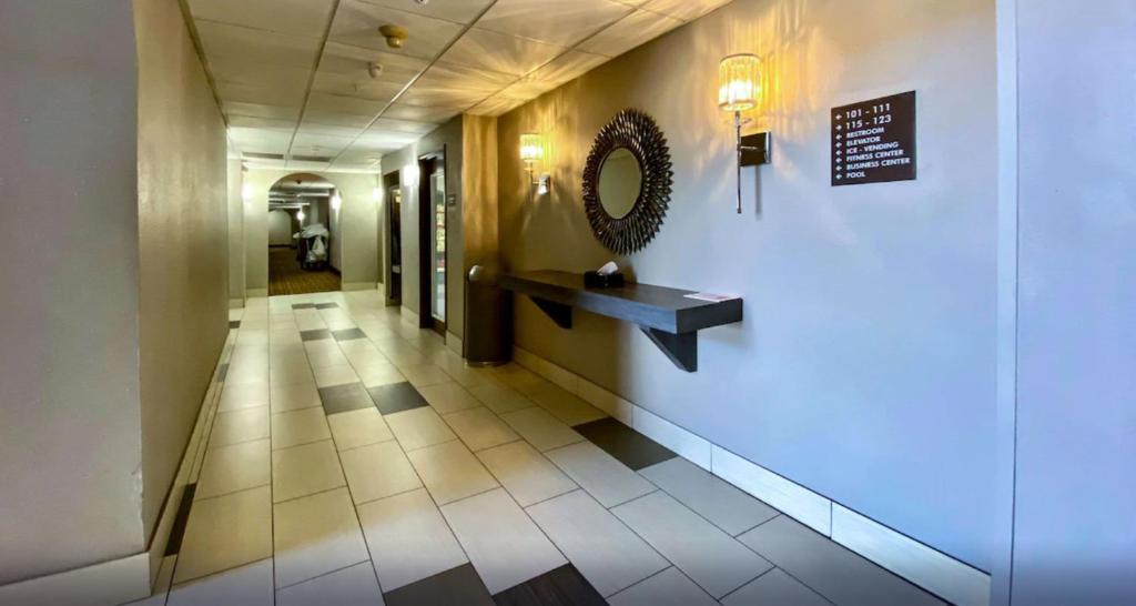 Comfort Inn Owasso – Tulsa photo 4