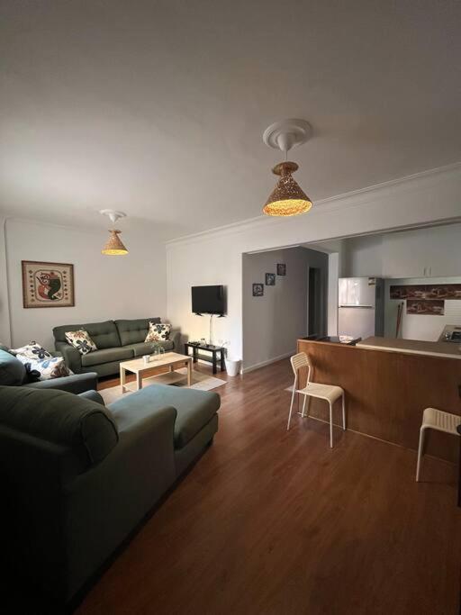 KING size in 2 BDR apartment near Mall Of Egypt photo 3