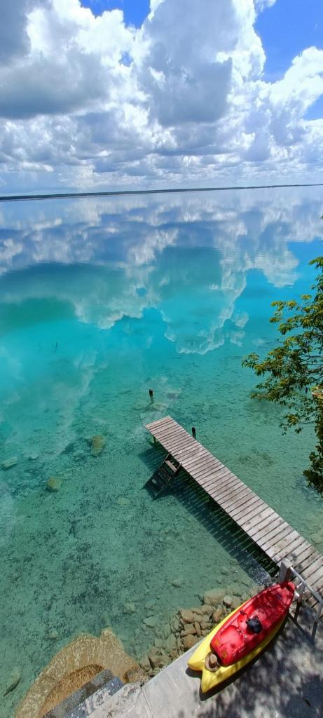 Casa Agua Bacalar / Naajil Ha photo 2