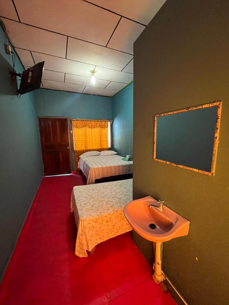 Hotel Gusto Bueno photo 3