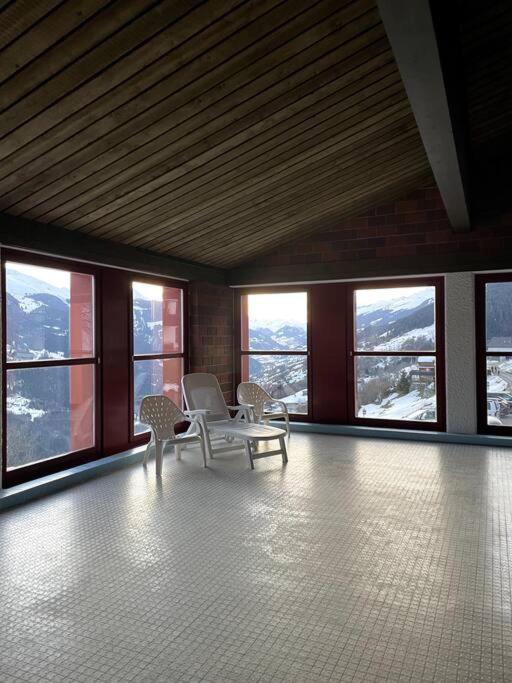Casa Splendusa - sonnige Wohnung in Brigels photo 4