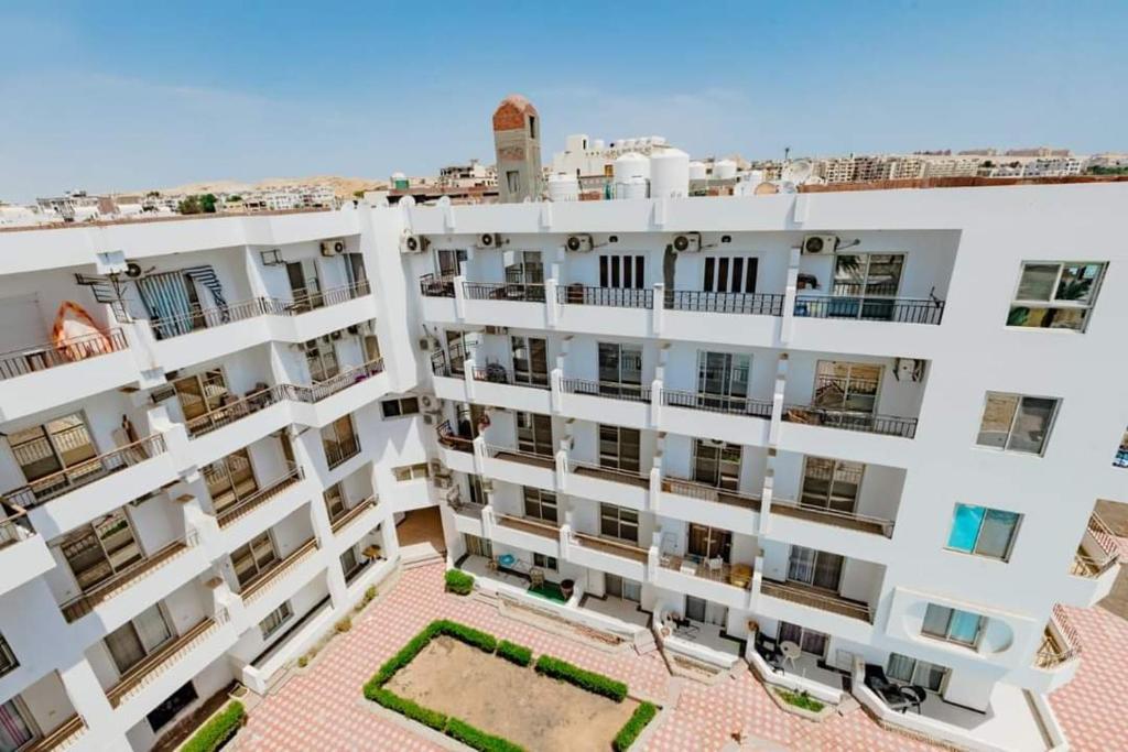 Al Makramia Compound photo 3