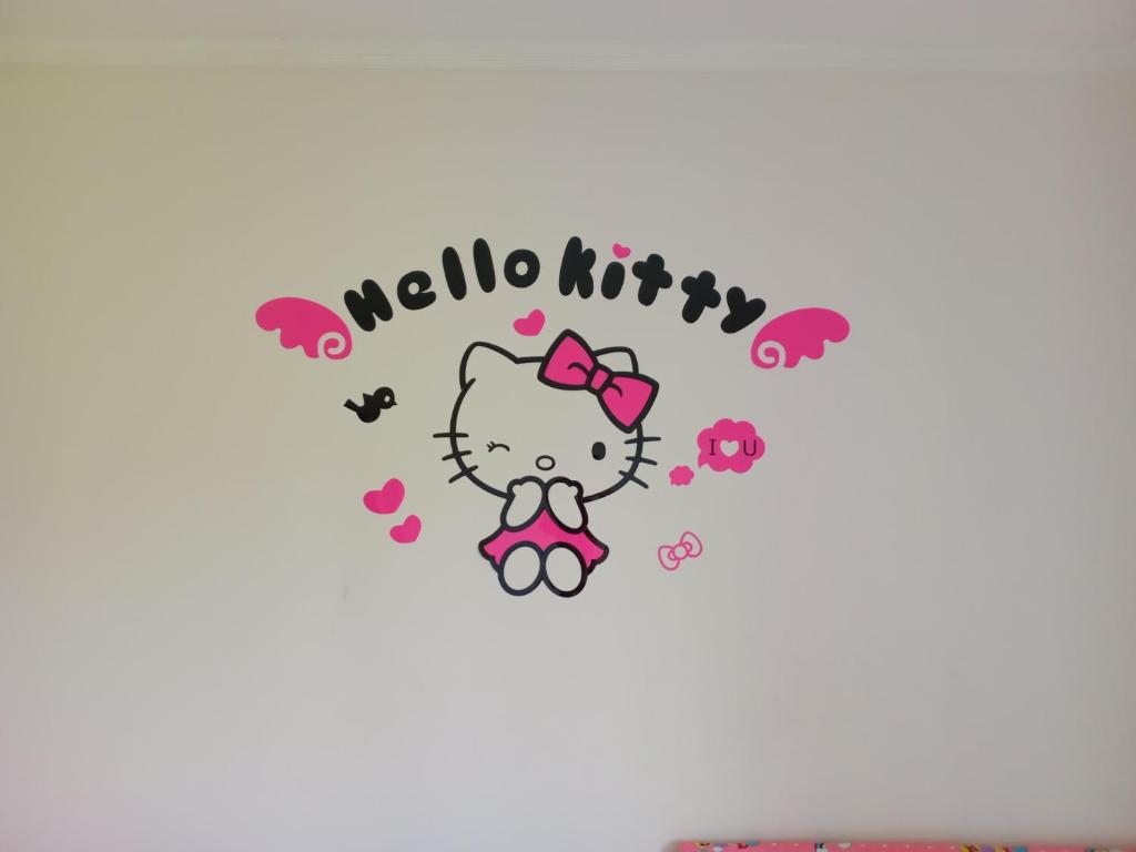 Hello kt photo 3