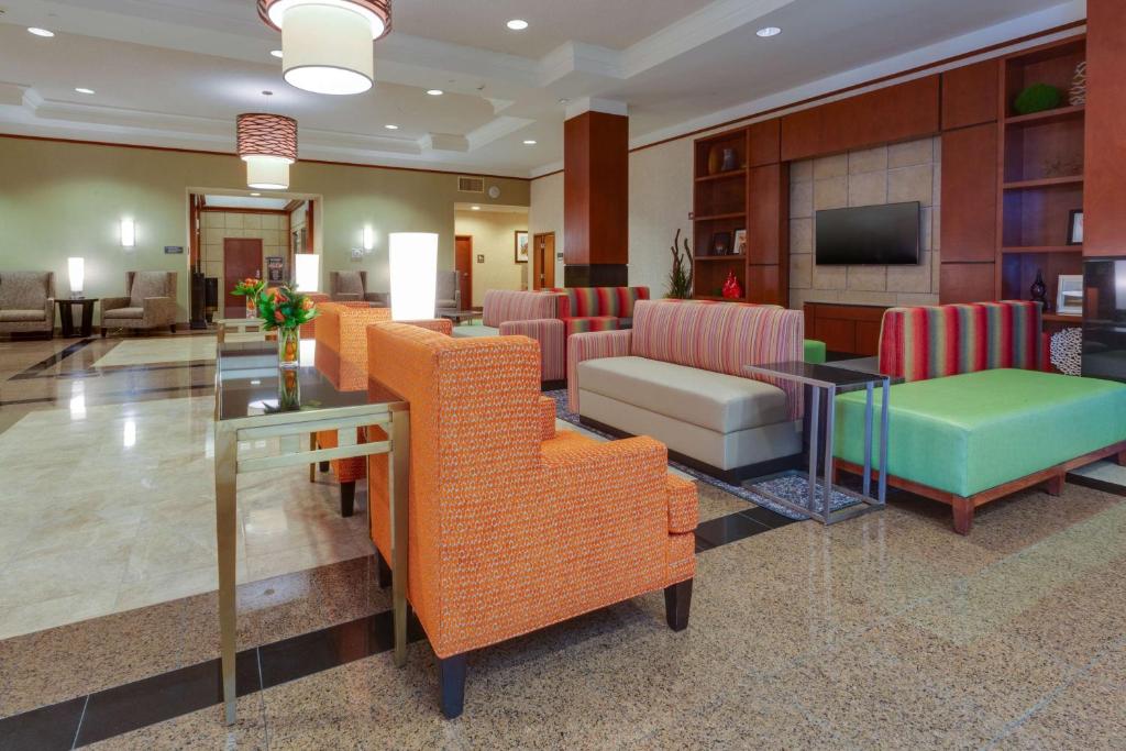 Drury Inn & Suites St. Louis Forest Park photo 1