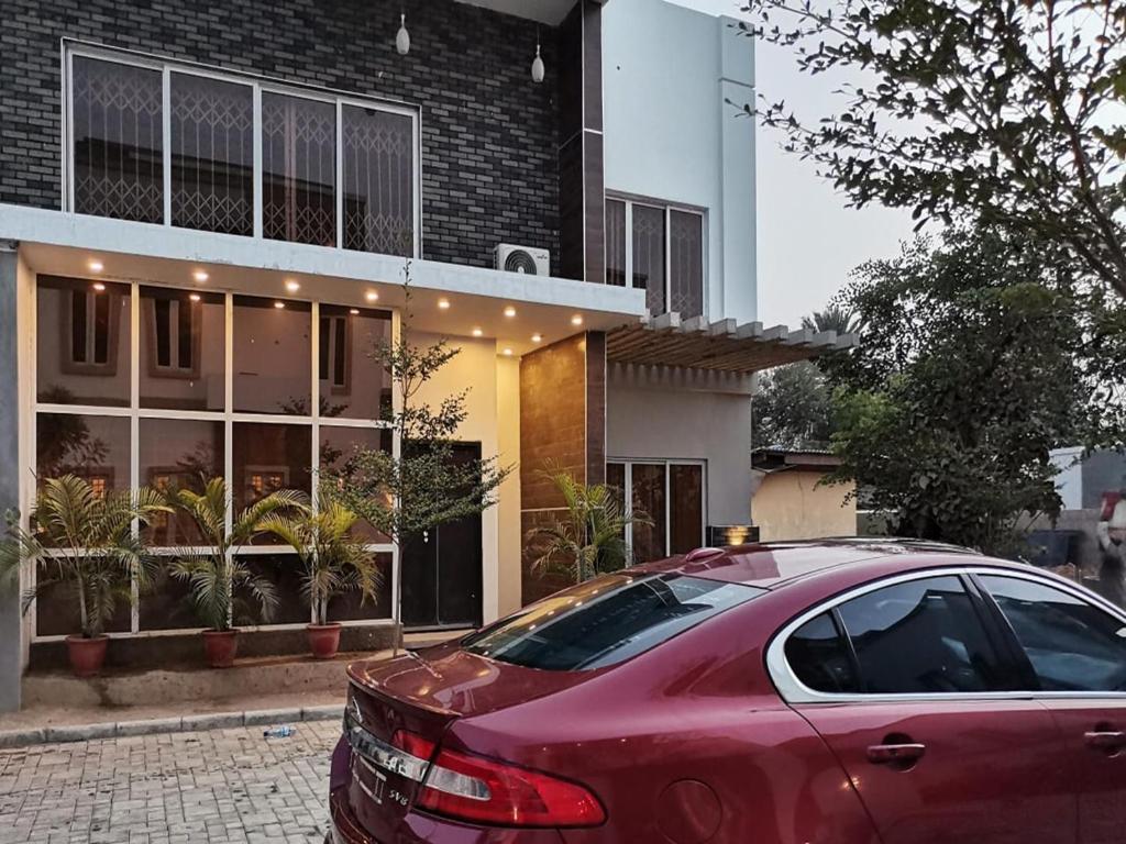 FALLAH APARTMENTS BY BARKINDO