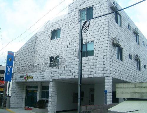 Jun Motel photo 2